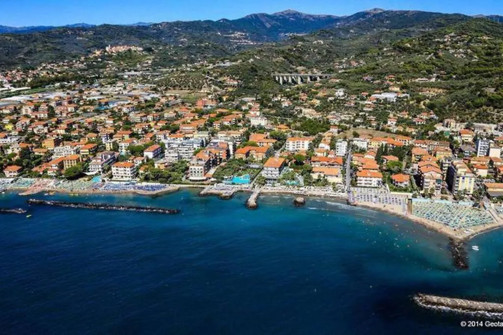 Appartamento Casa Di Ro - Coloratissima A 300 Metri Dal Mare San Bartolomeo Al Mare